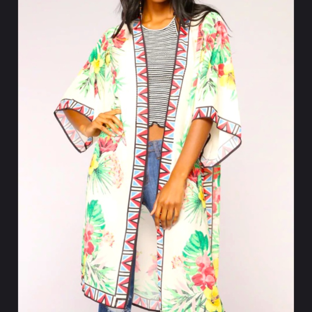 Fashion Nova Floral Kimono